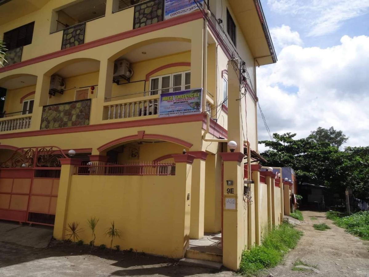 Julz Tropical Apartments Olongapo Buitenkant foto