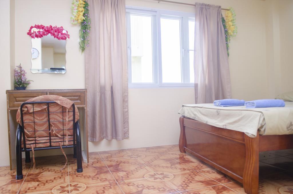 Julz Tropical Apartments Olongapo Buitenkant foto